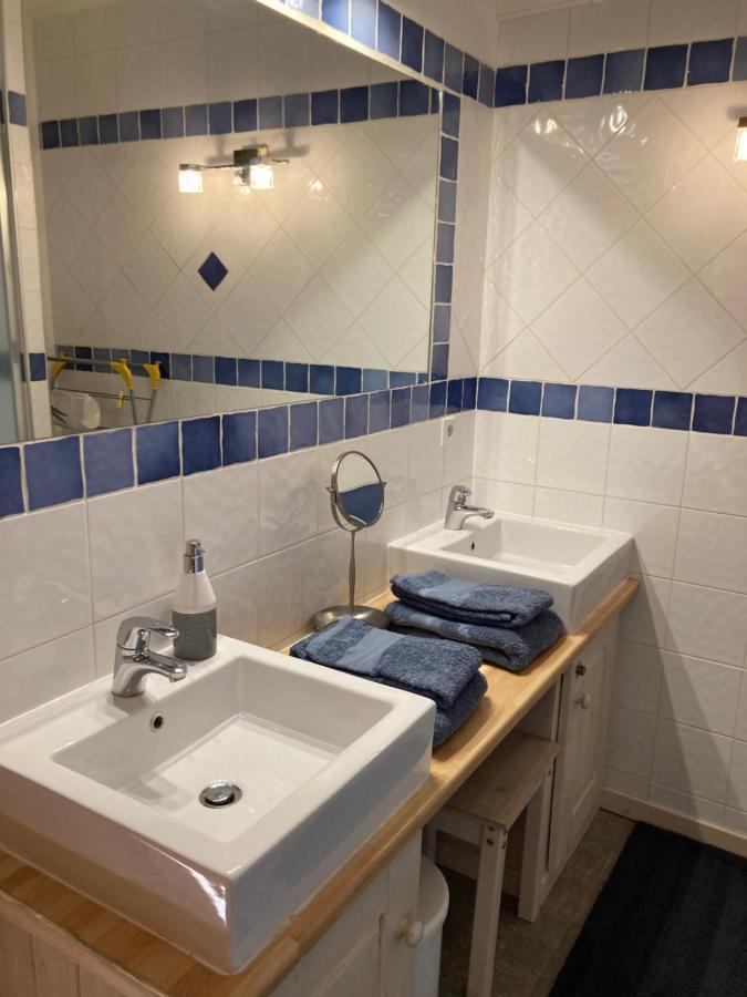 Appart chocolat chaud 4 pièces-90m² 7 personnes Saint-Marcel  Esterno foto