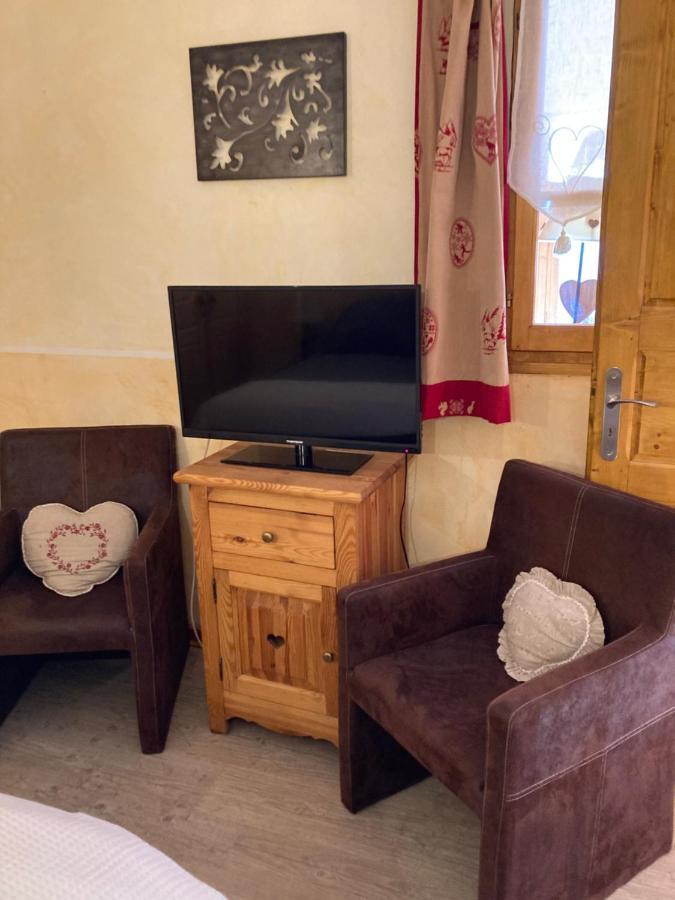 Appart chocolat chaud 4 pièces-90m² 7 personnes Saint-Marcel  Esterno foto